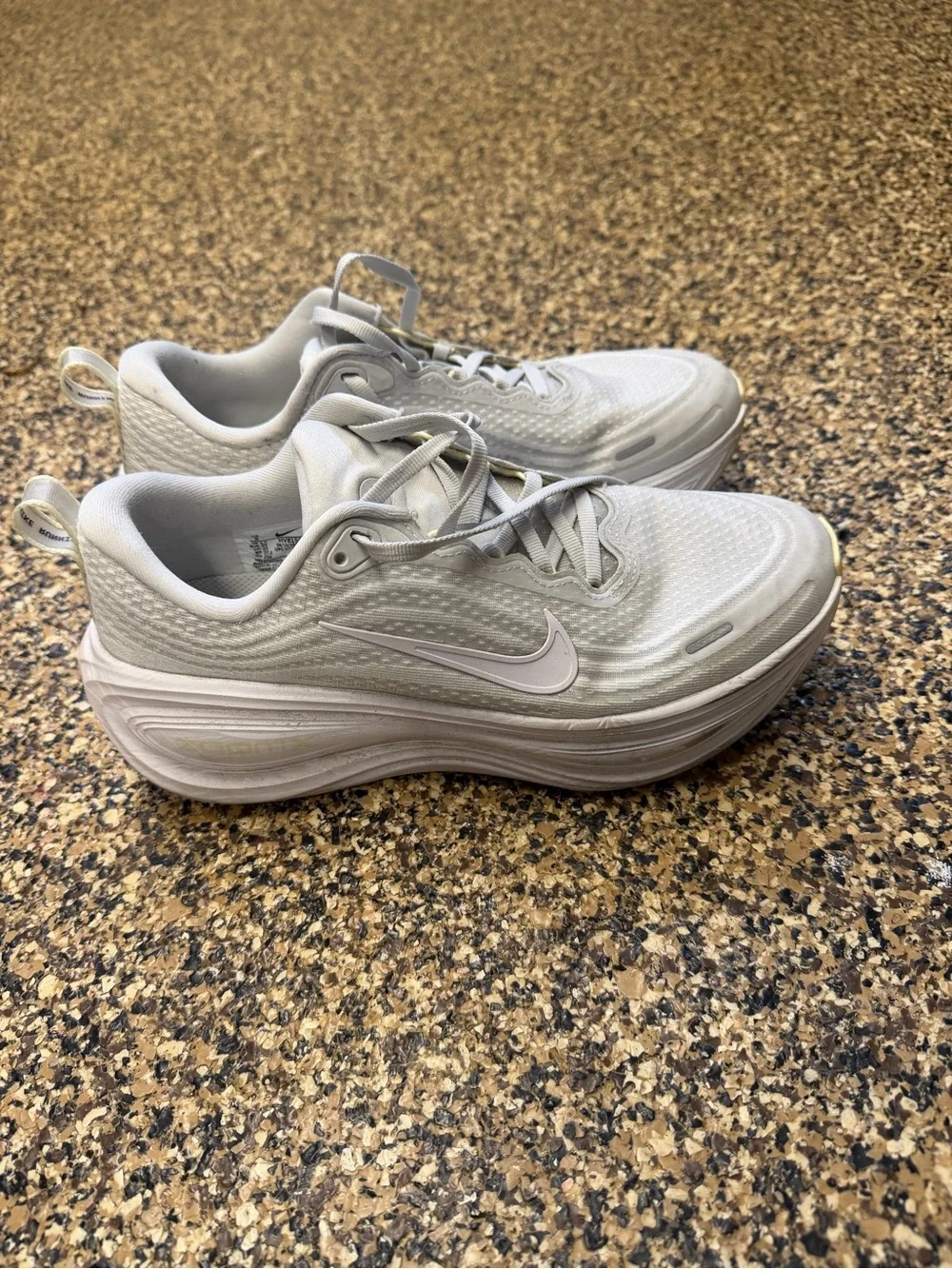 Nike Vomero Plus